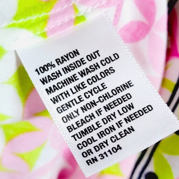 ❌SOLD❌Crown & Ivy•Colorful Top - Picture 5 of 5